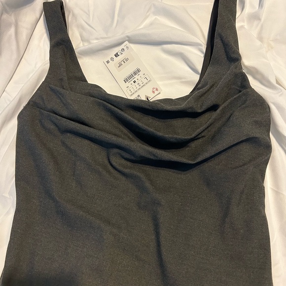 Zara Ruched Tank - Picture 5 of 7